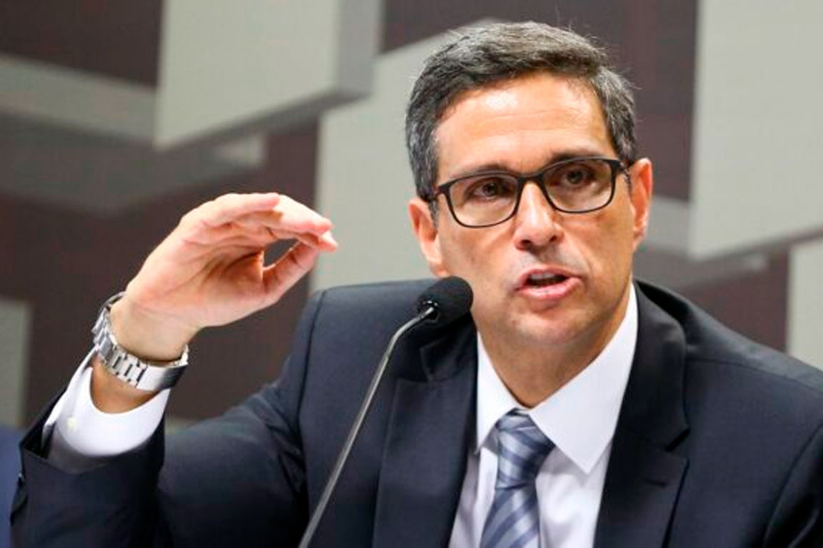 Reformas devem ser retomadas após pandemia, diz presidente do BC